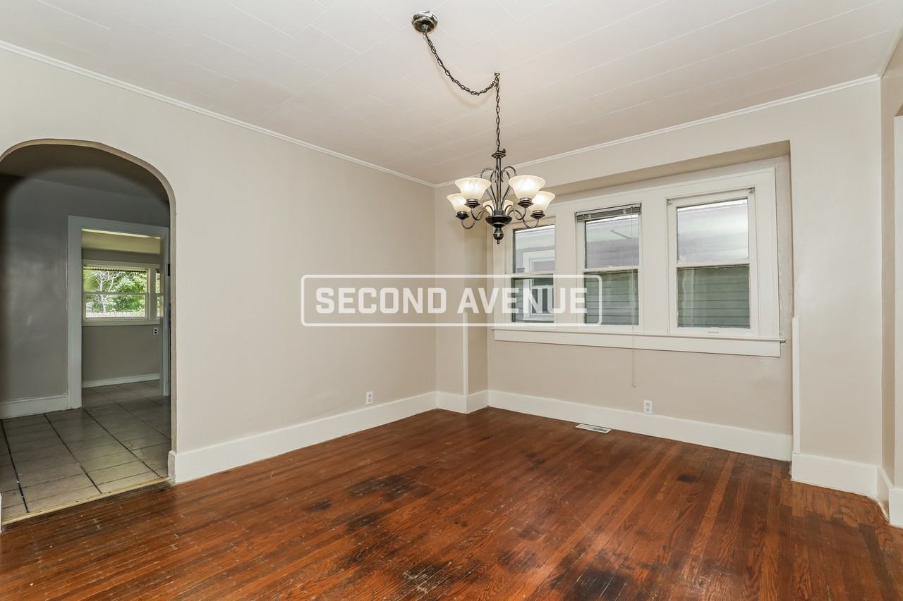 2536 E 17th St - Photo 7 of 25
