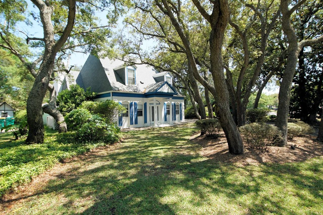 75 Sunrise Dr - Photo 2 of 39