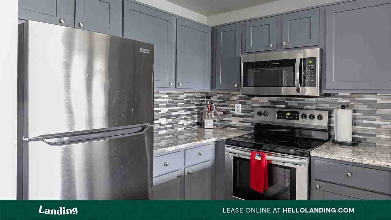 533 Fossil Creek Blvd - Photo 7 of 50