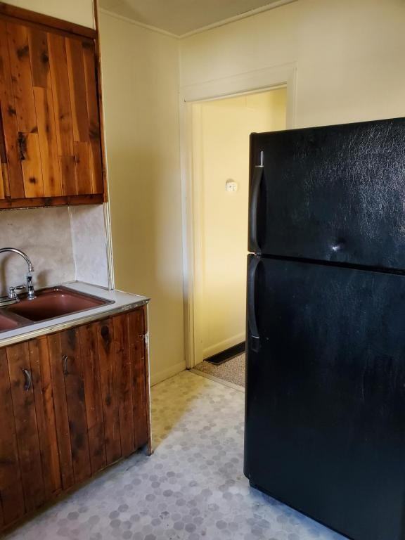 309 1/2 E Washington St - Photo 2 of 12