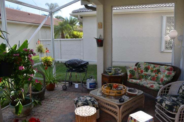 8066 Bellafiore Way - Photo 3 of 4