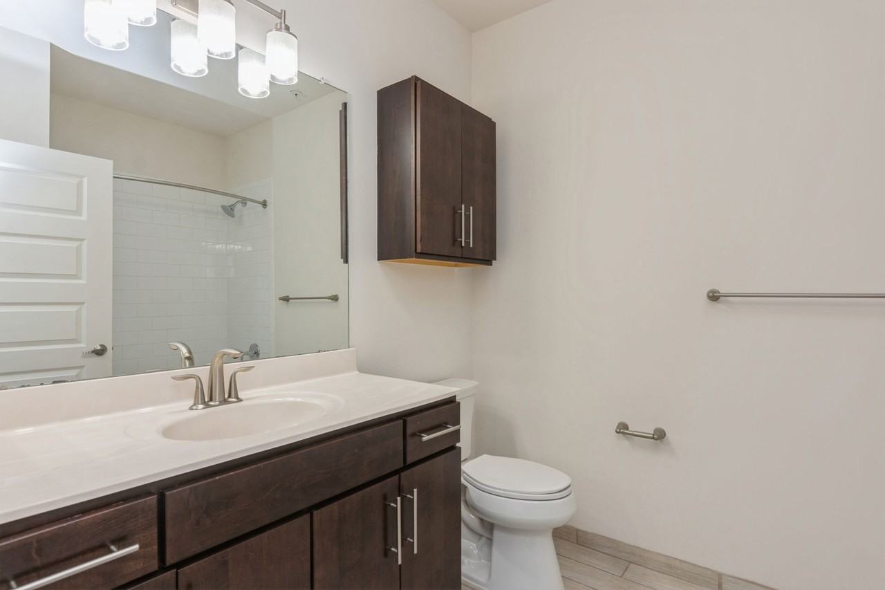 Meridia Lifestyles - Photo 5 of 36