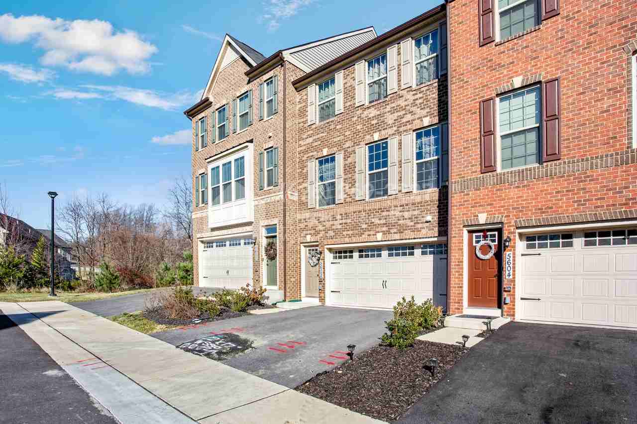 5602 Richmanor Ter - Photo 3 of 33