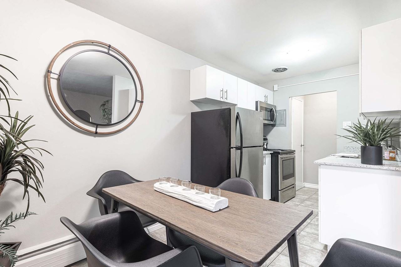 The Winston - Photo 7 of 27