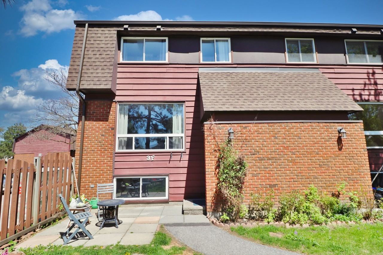 Houses for Rent in Leslie Park, Ottawa, ON 25 Rental Homes Zumper