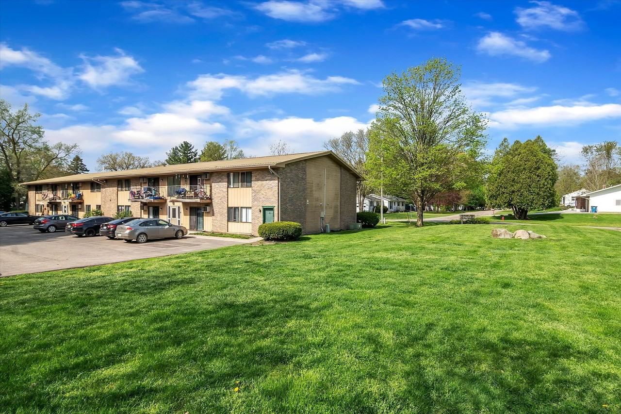 Shannon Apartments (Shannon Apartments LLC) 624 Spruce St, Olivet, MI