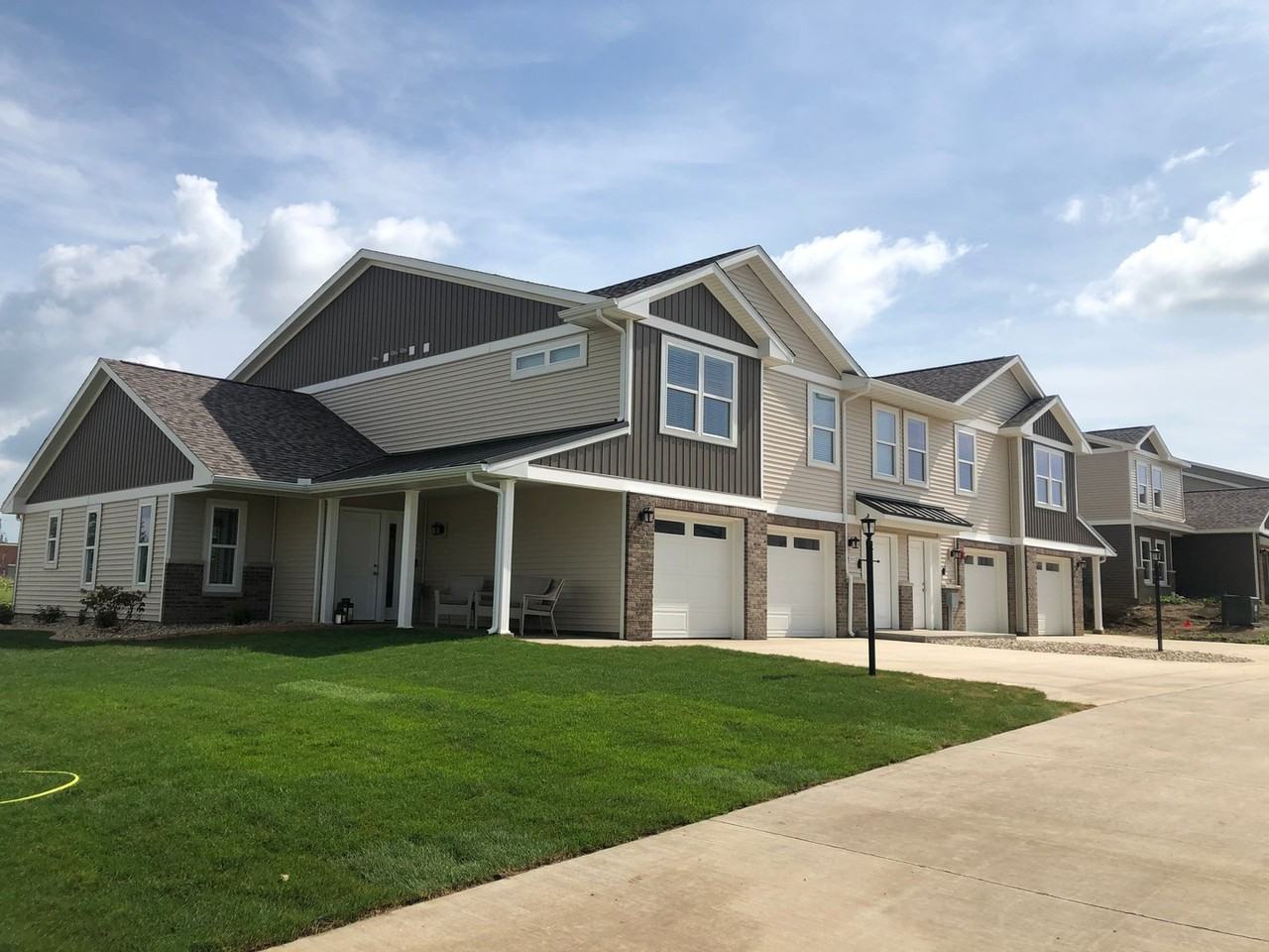 Middletown Place Apartments - Photo 7 of 50