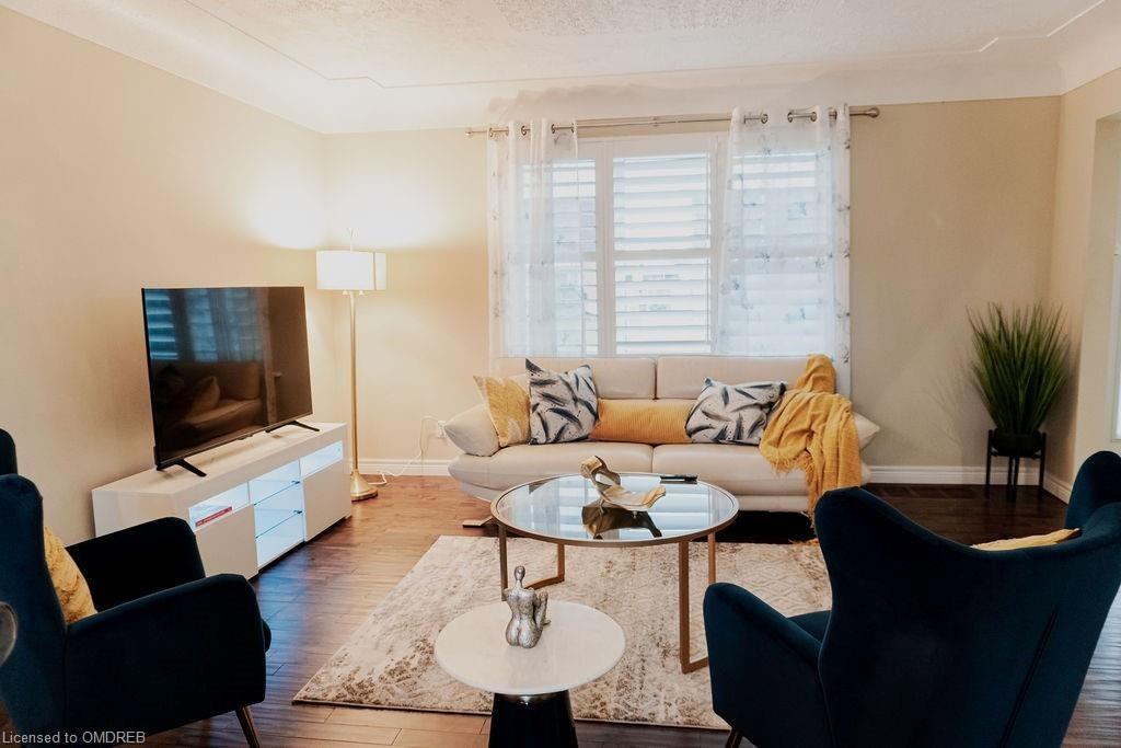 156 Charlotte Street - Photo 2 of 7