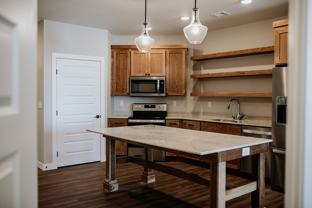 Highland Heights 3820 - 3880 - Photo 1 of 1