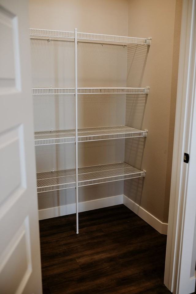 Highland Heights 3820 - 3880 - Photo 5 of 10