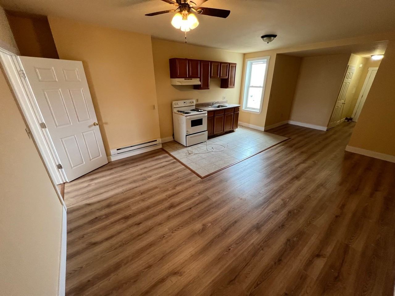 4014-4018 W Girard Avenue - Photo 2 of 22