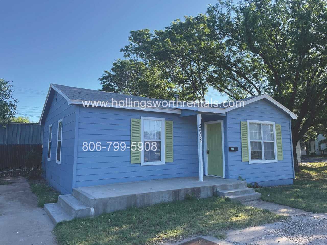 2604 27th St - Photo 2 of 10