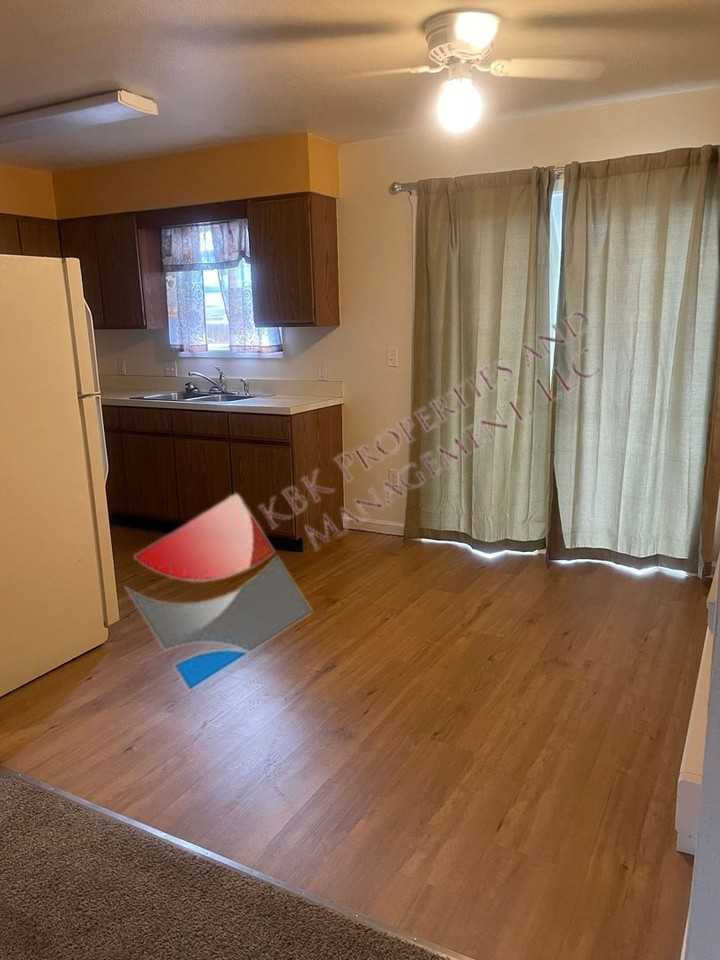 JTP-518 Wolf Street - Photo 2 of 8