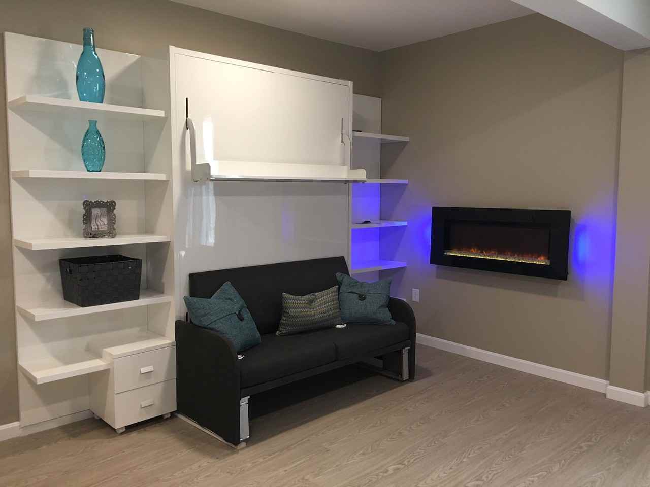 The Flats @ Hanover Common - Photo 6 of 22