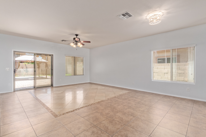 120 S 107th Dr - Photo 3 of 19