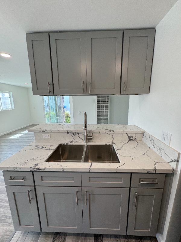 1503 S Cochran Ave #1B - Photo 2 of 13