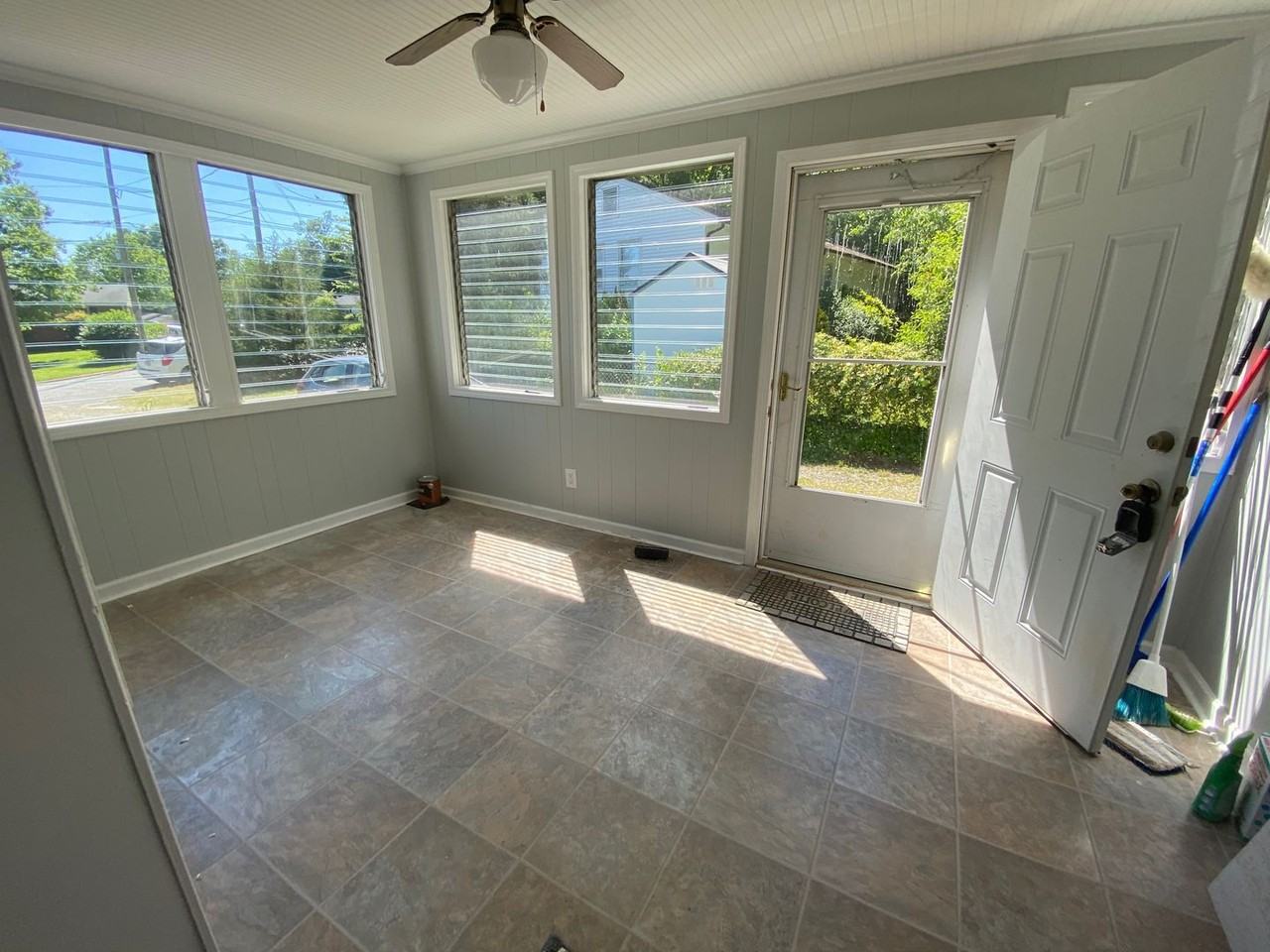 3420 Canterbury St - Photo 7 of 13
