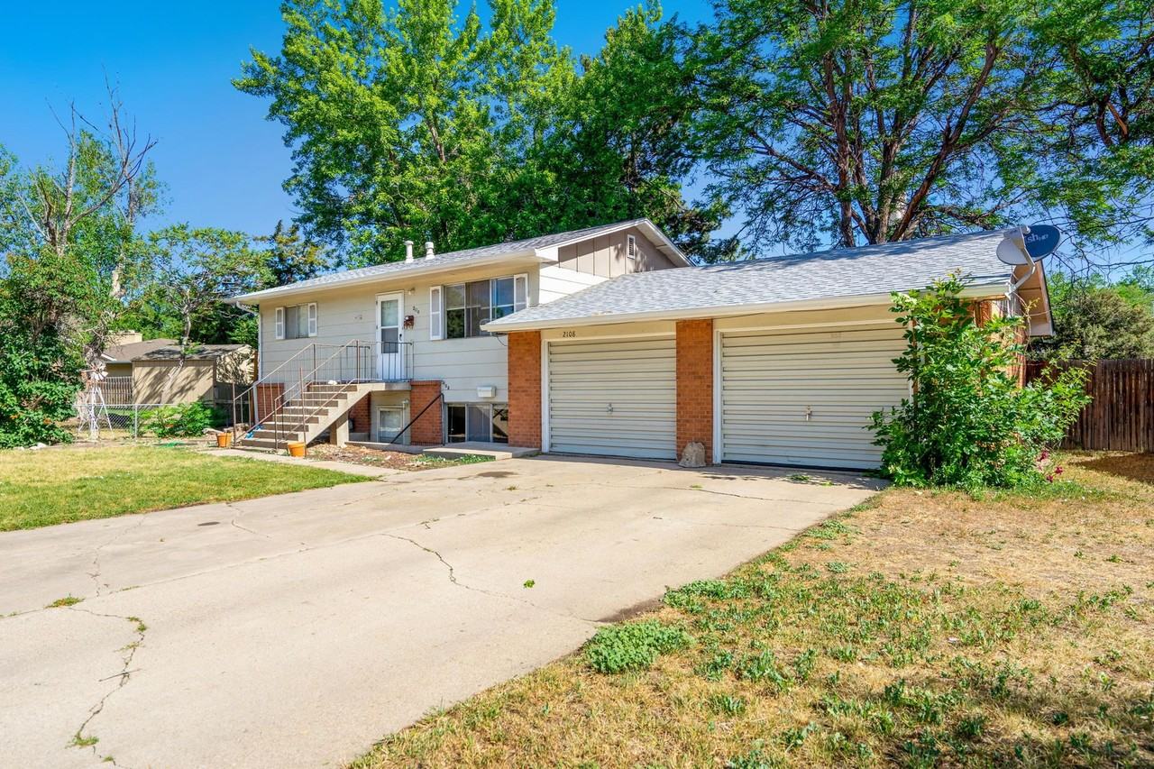 2108 Applewood Rd