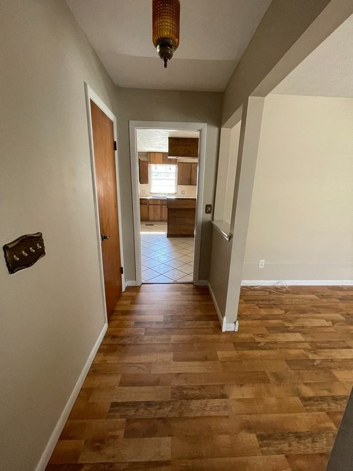 245 Del Rio Ter - Photo 3 of 20