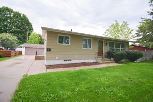 1361 9th Ave Se - Photo 1 of 1