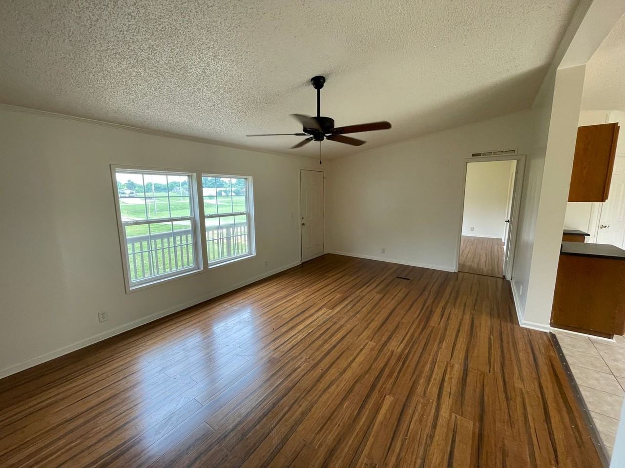 964 Lavender Rd - Photo 3 of 14