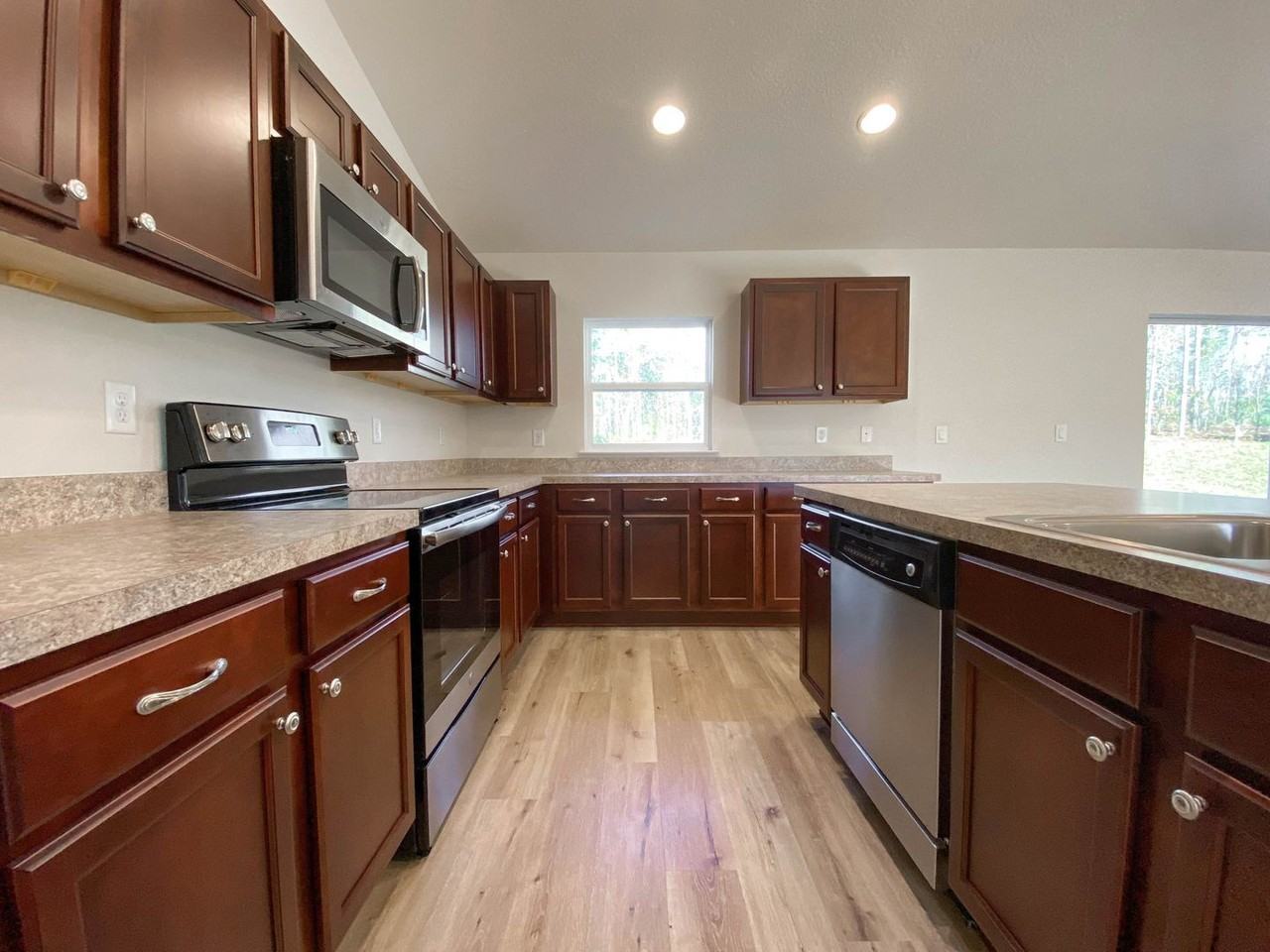 13377 Sw 86th Ave - Photo 6 of 23