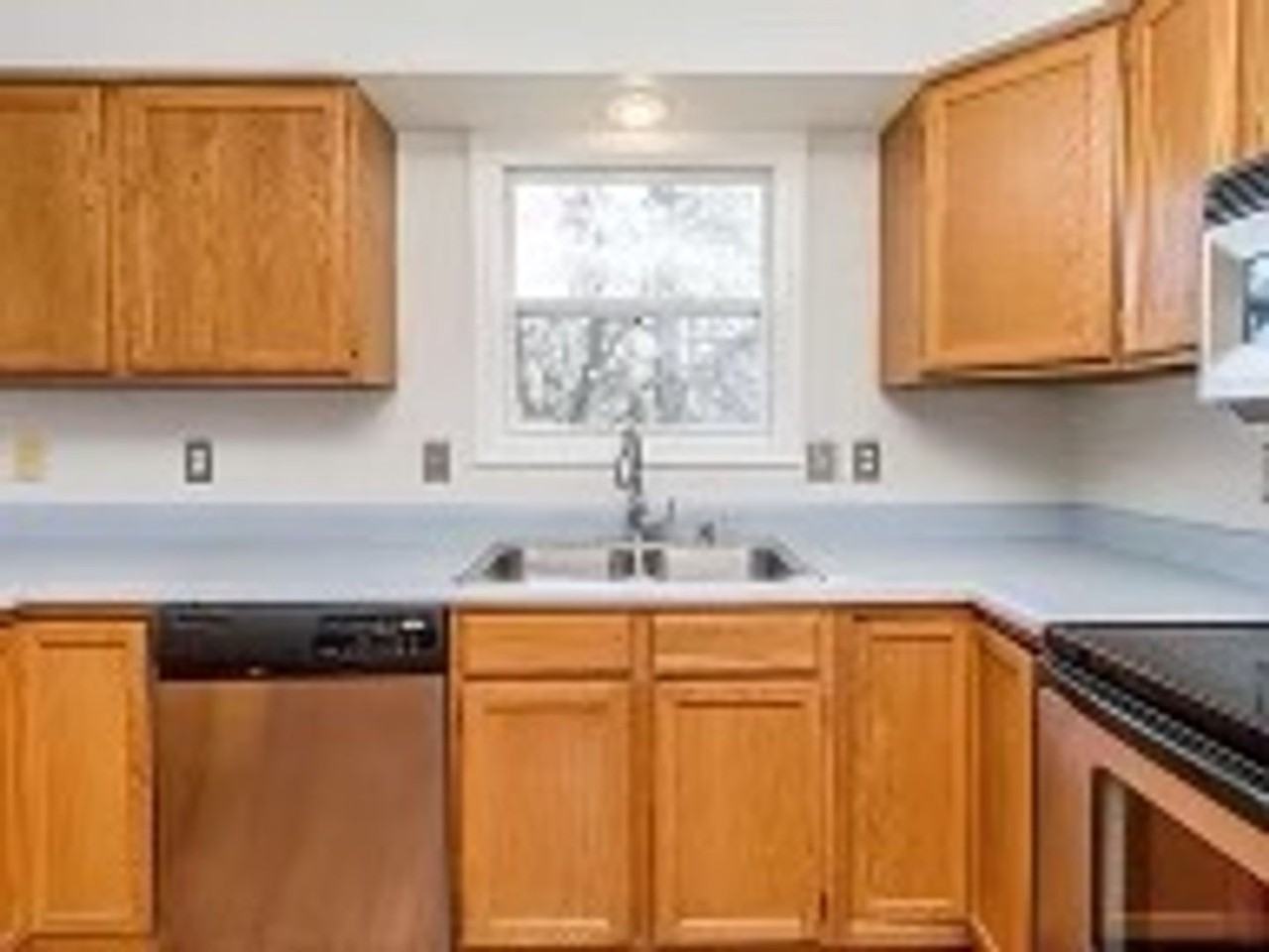 2300 S Hastings Ct - Photo 3 of 20
