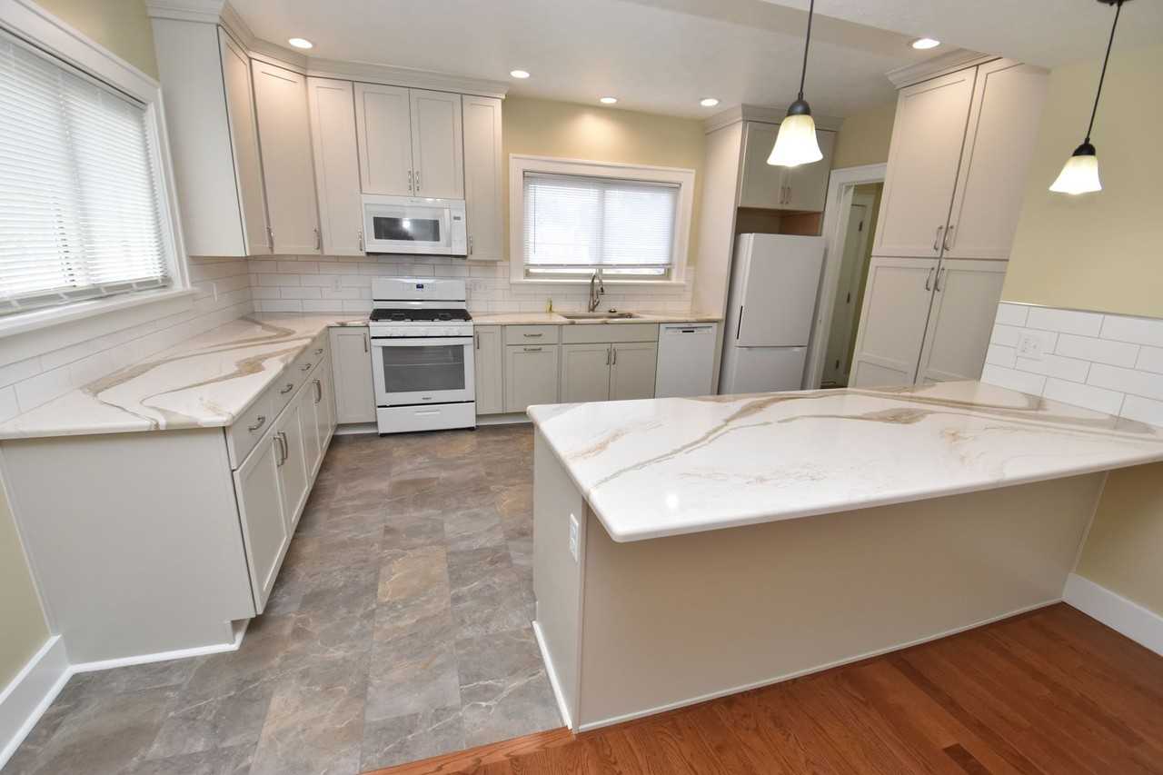 1007 W Colfax Ave - Photo 2 of 25