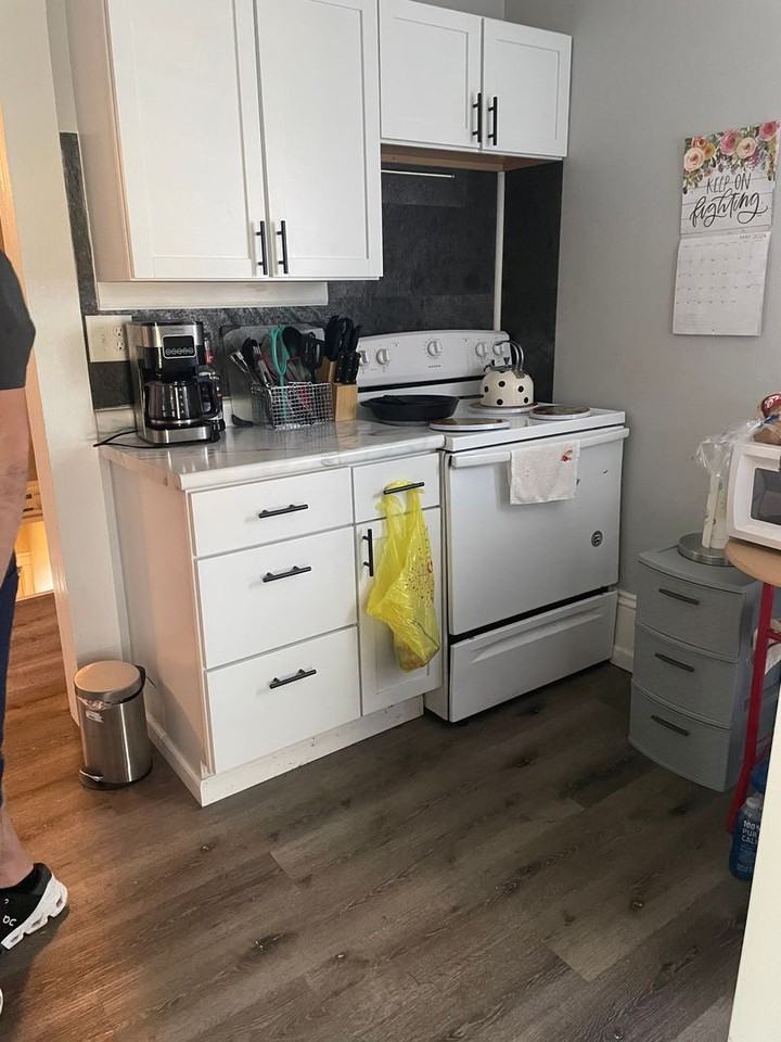 15 S Grove St - Photo 2 of 7