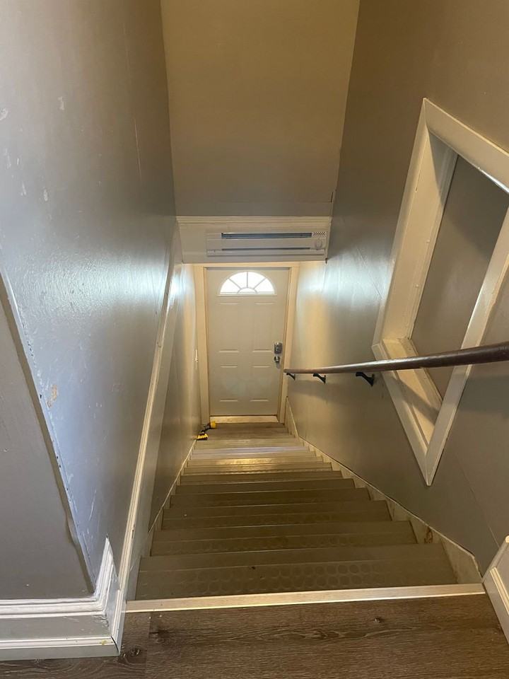 15 S Grove St - Photo 6 of 7