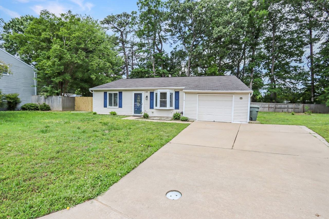 531 Ashwood Dr - Photo 2 of 22