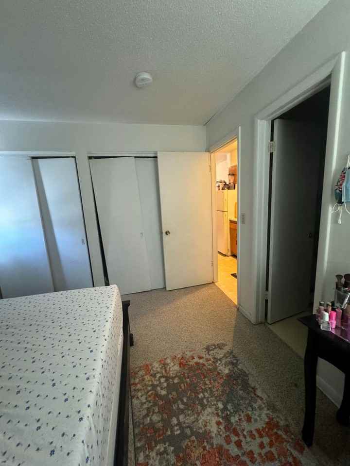 1 Bedroom 1 Bathroom Apartments Near Coral Ridge Mall - Photo 4 of 6