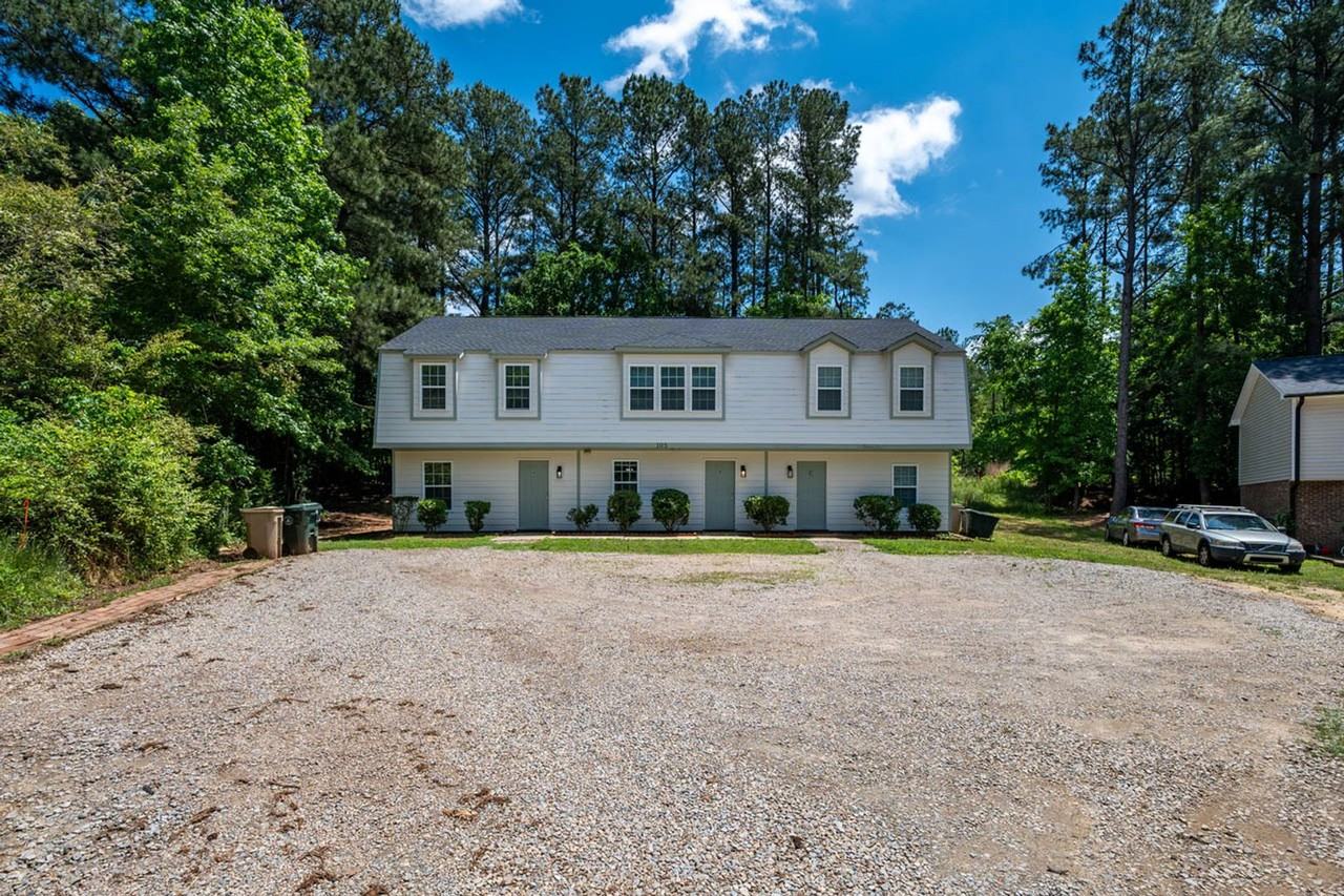 105 Stowe Pl #A - Photo 2 of 19