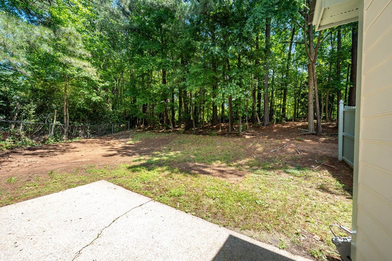 105 Stowe Pl #A - Photo 5 of 19