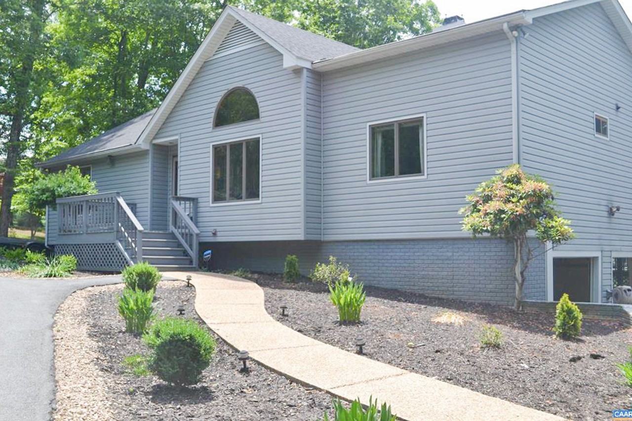 14 Blacksmith Ter - Photo 2 of 34