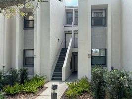 featured image of 610 Sweet Bay Cir
