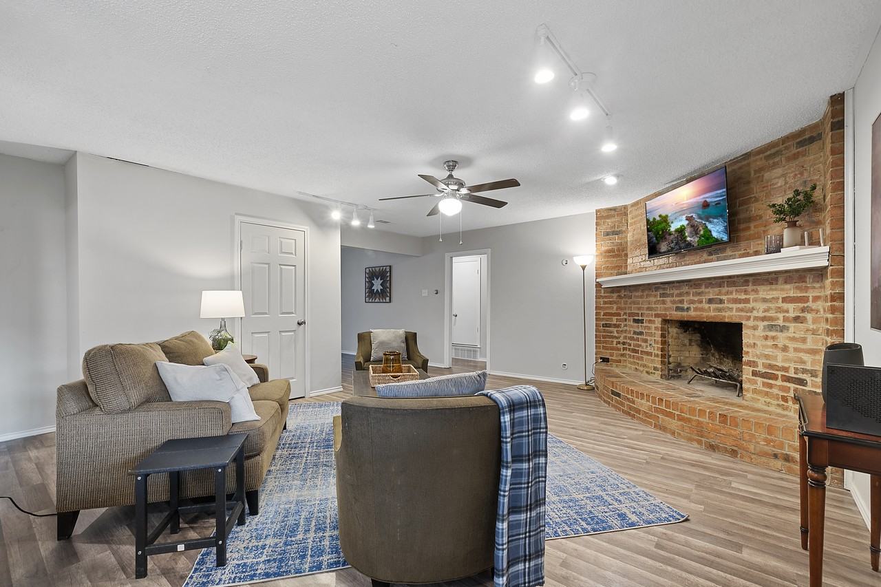 Chaucer St & Normandy Rd #1B - Photo 5 of 12