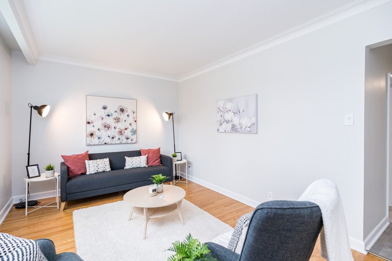 300 Enniskillen Avenue - Photo 3 of 17