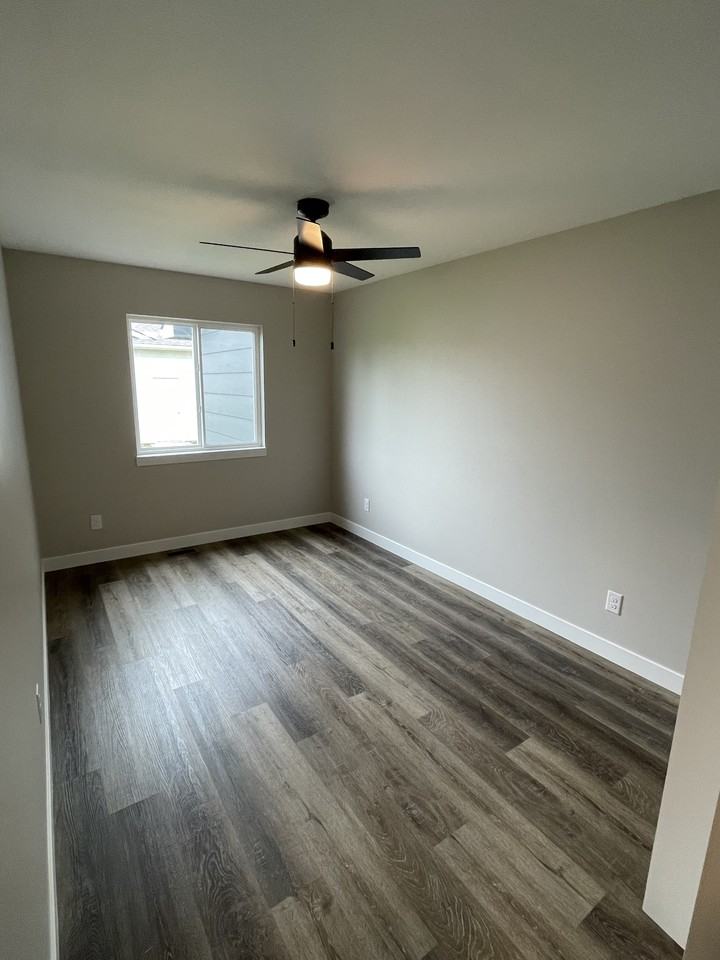 627 Union Park Cir #NA - Photo 6 of 16