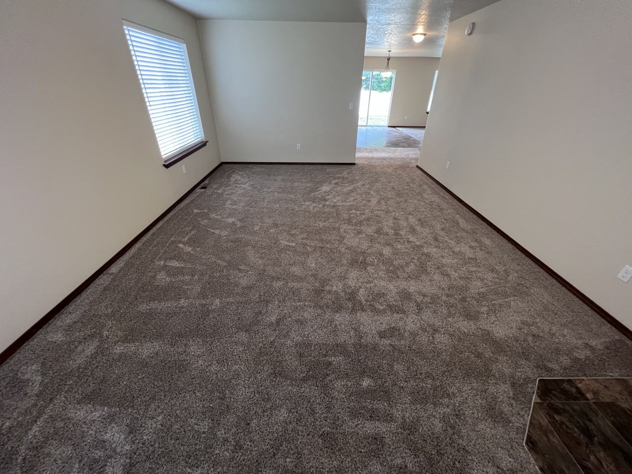 2172 Freeland Drive - Photo 3 of 23
