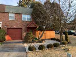 featured image of 703 Dixon St #NA