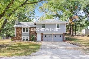 featured image of 11032 N Harrison St