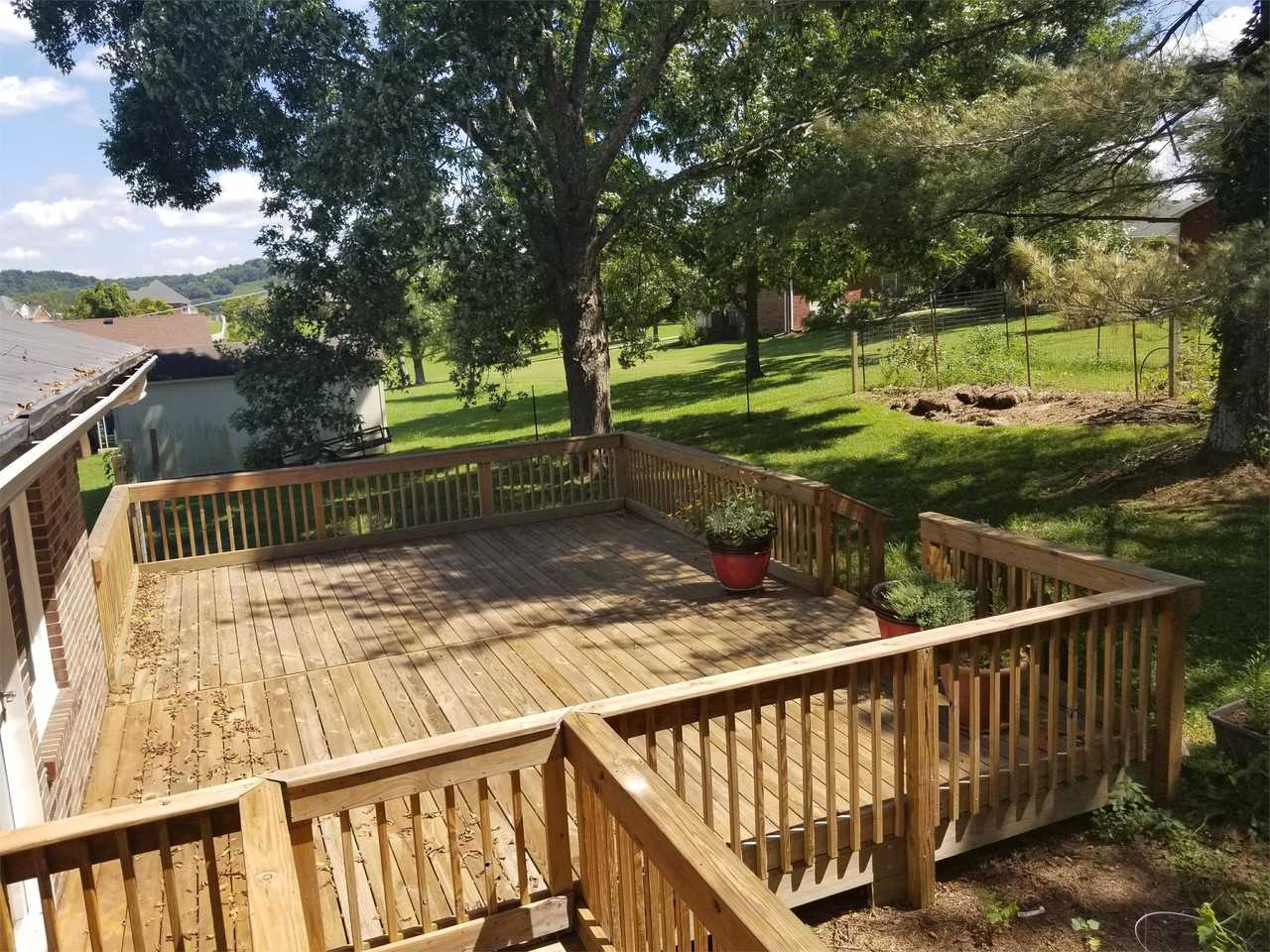 301 Shannon Dr #1 - Photo 3 of 23