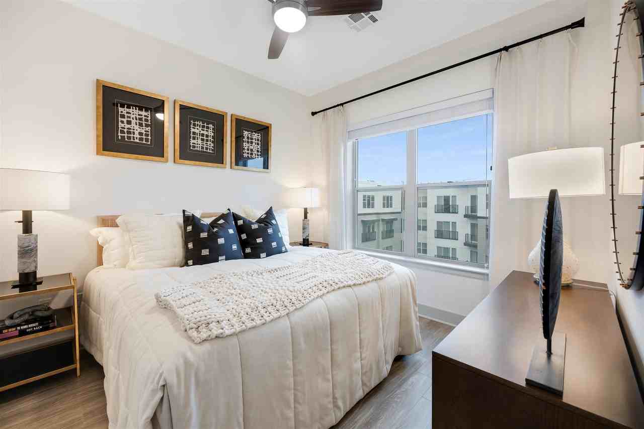 The Nines - Photo 3 of 38