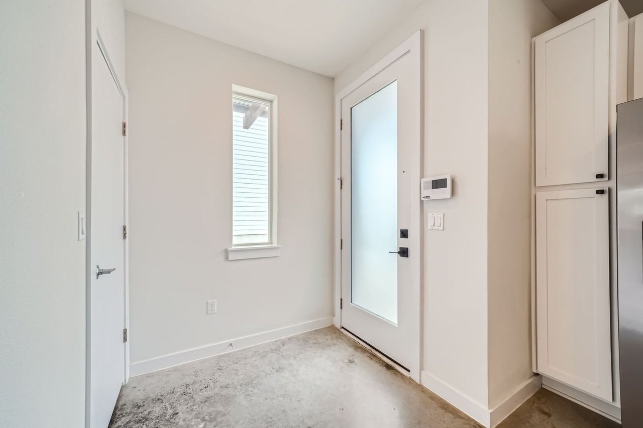 801 N Bluff Dr #46 - Photo 4 of 28