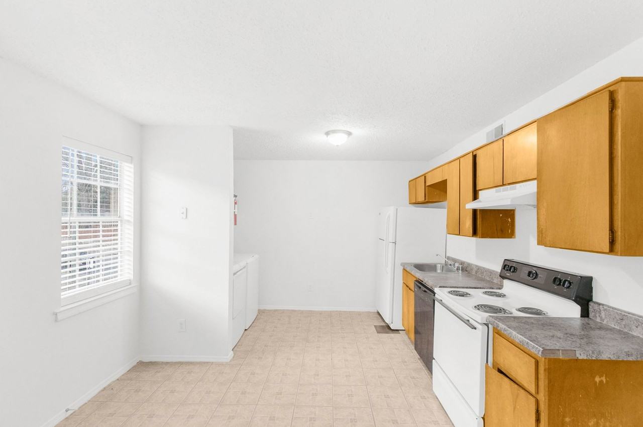 Piedmont Terrace - Photo 2 of 21