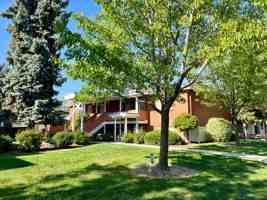 featured image of 2809 W Pleasanton Ave