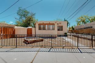 212 Mesa St SE - Photo 1 of 1