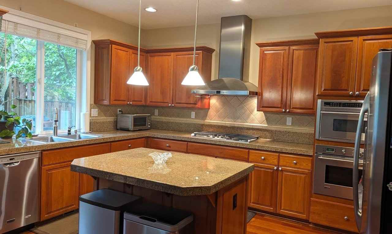 13632 Nw Henninger Ln - Photo 3 of 14