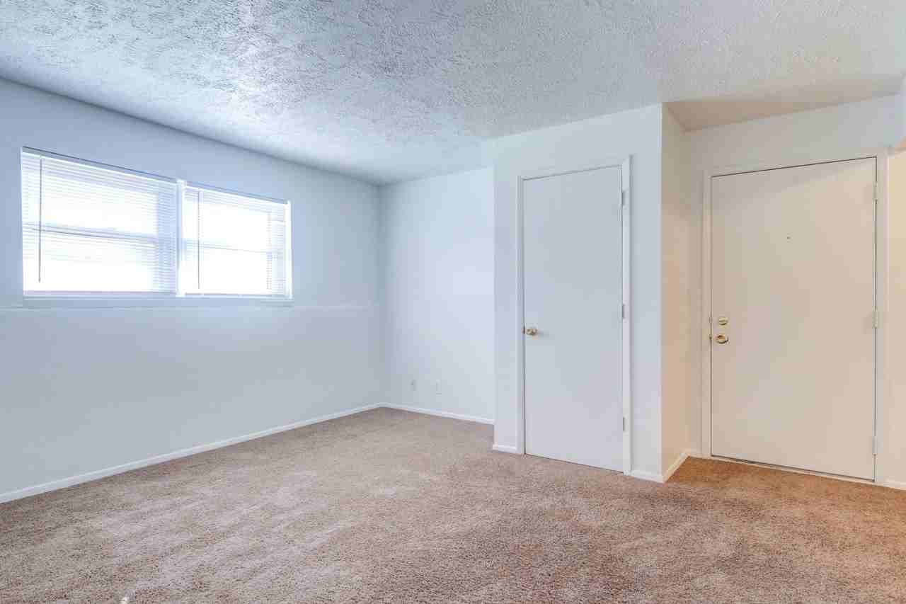 Lakewood Terrace - Photo 2 of 25